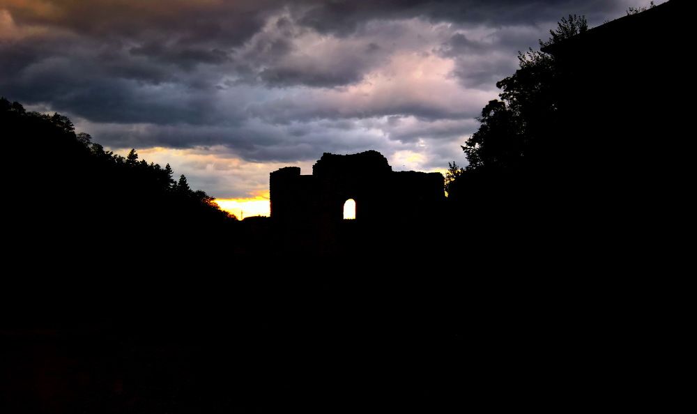 Закат в Мелнике