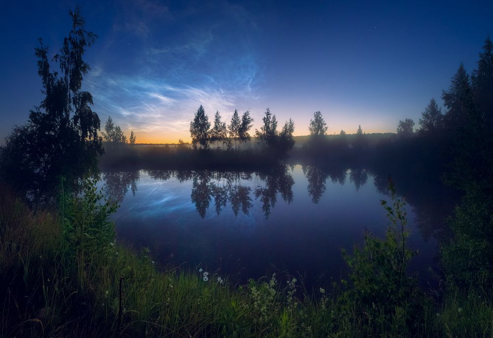 Ночь серебристых облаков