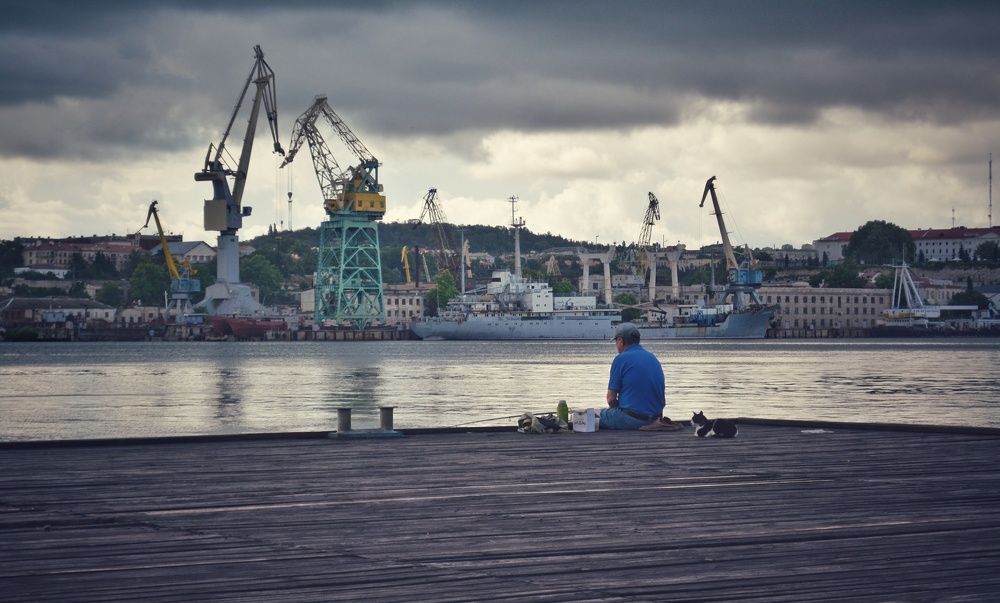 На причале
