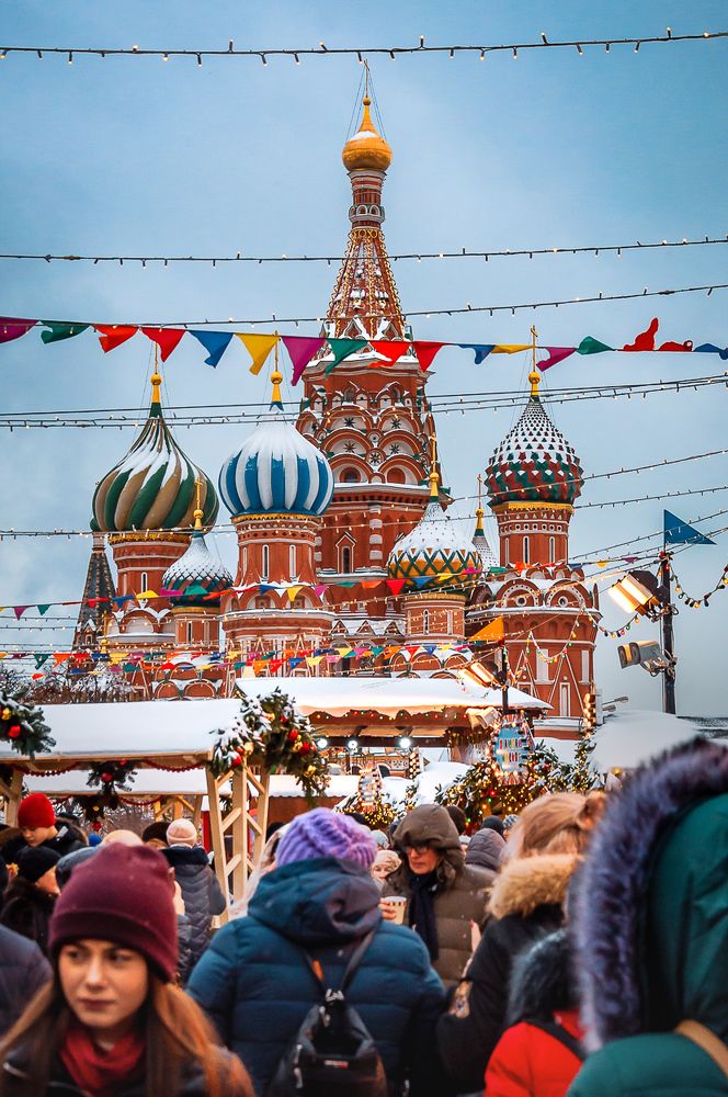 Падал Новогодний снег...