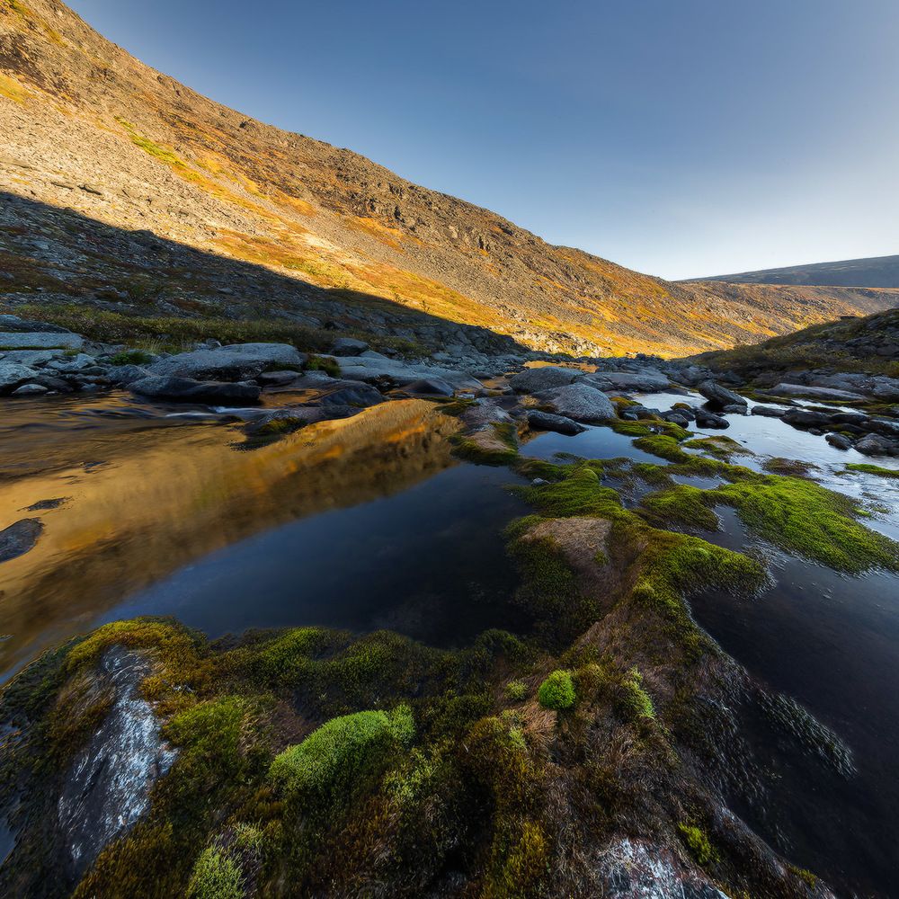 Краски каменного ущелья