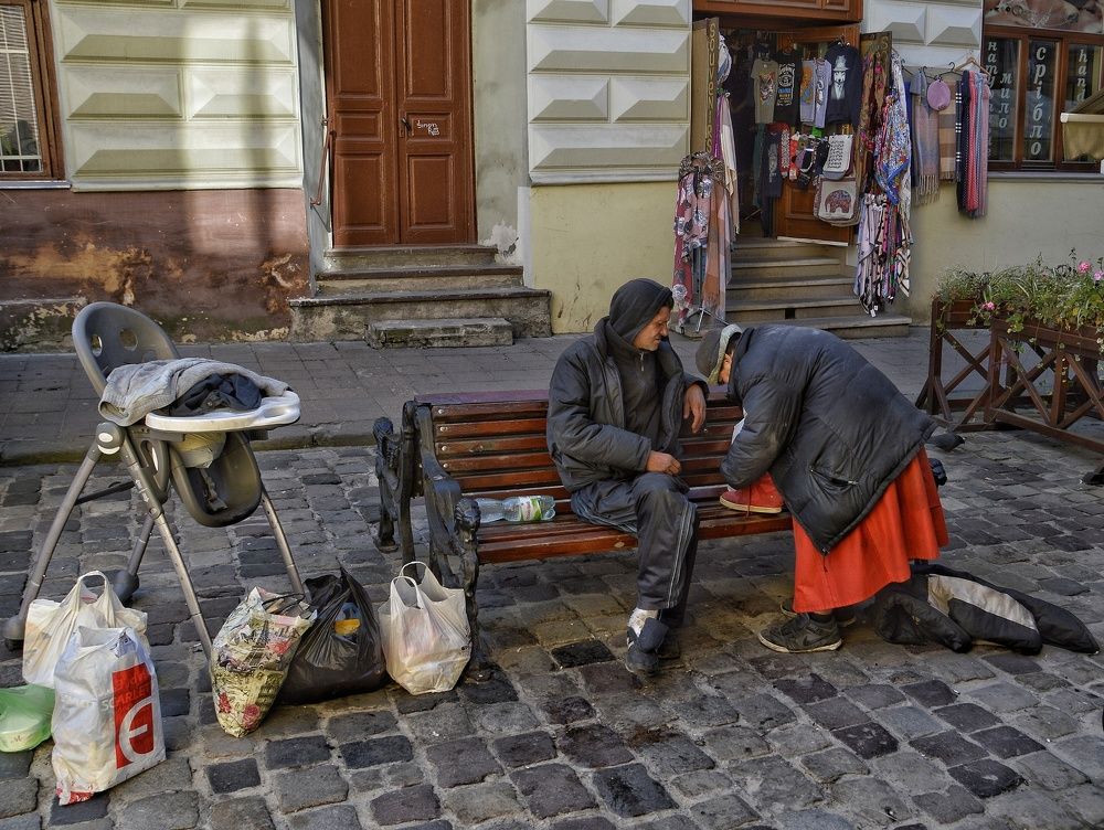 Обраниця сторона.