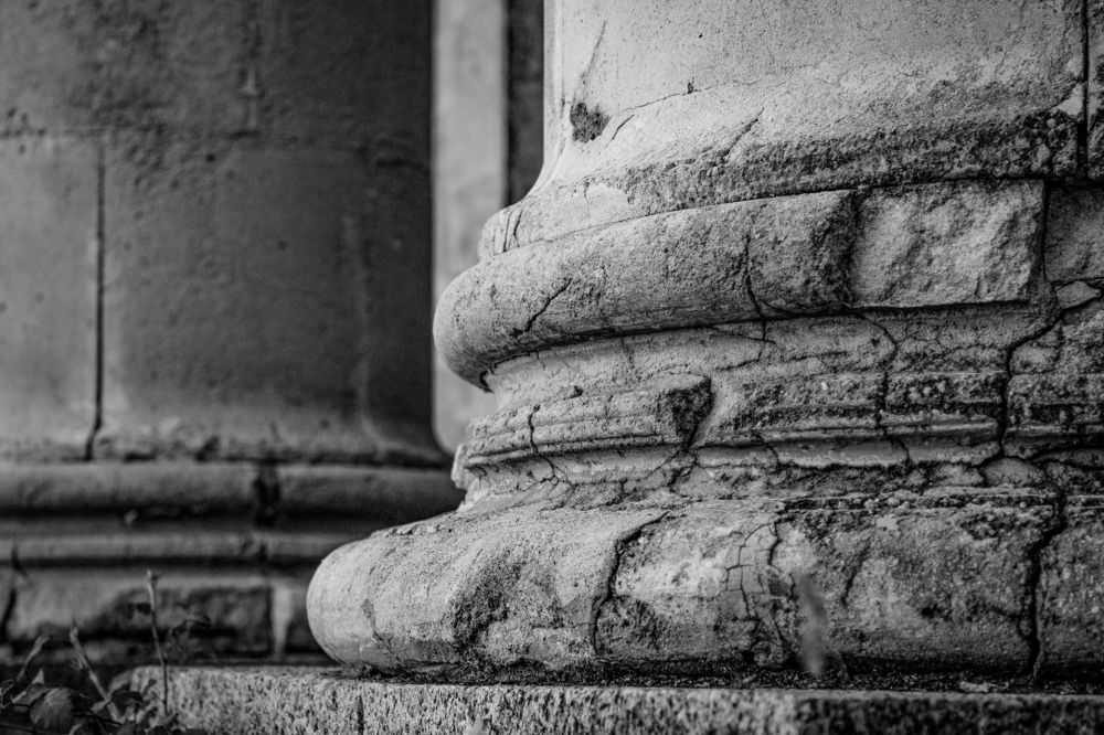 Сolumn (Gagra cinema. Abkhazia)