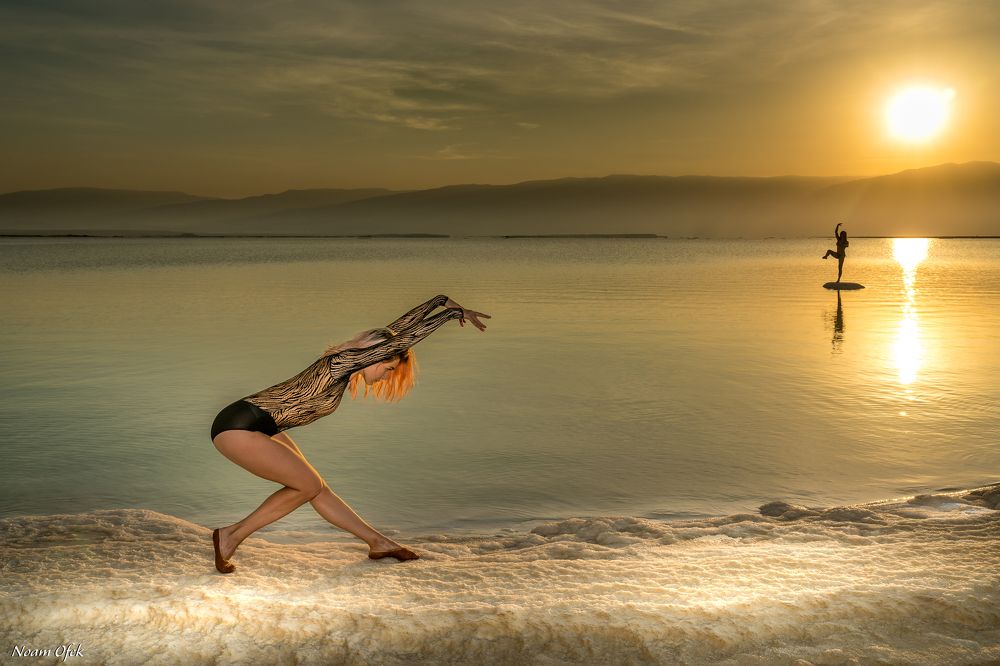 Models in the Dead Sea