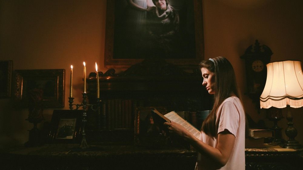 Next to me (musical)