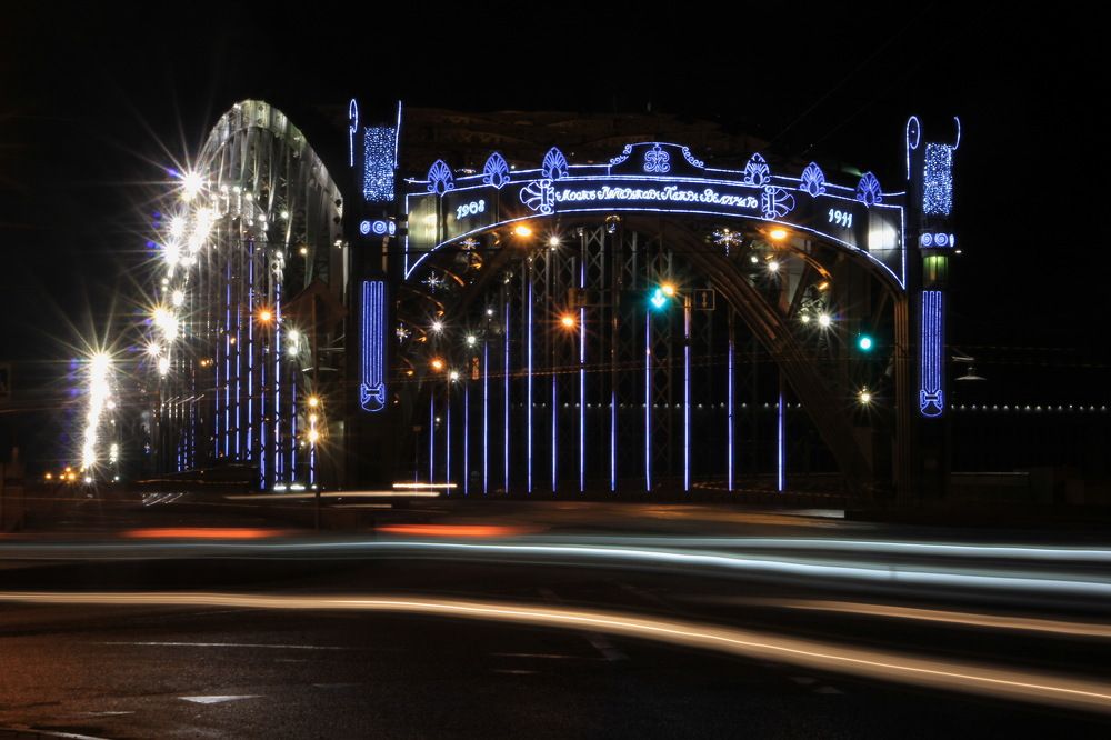 Большеохтинский мост