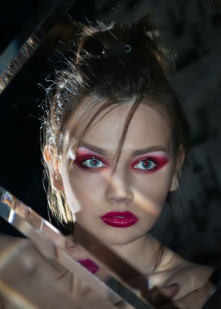 Зазеркалье.