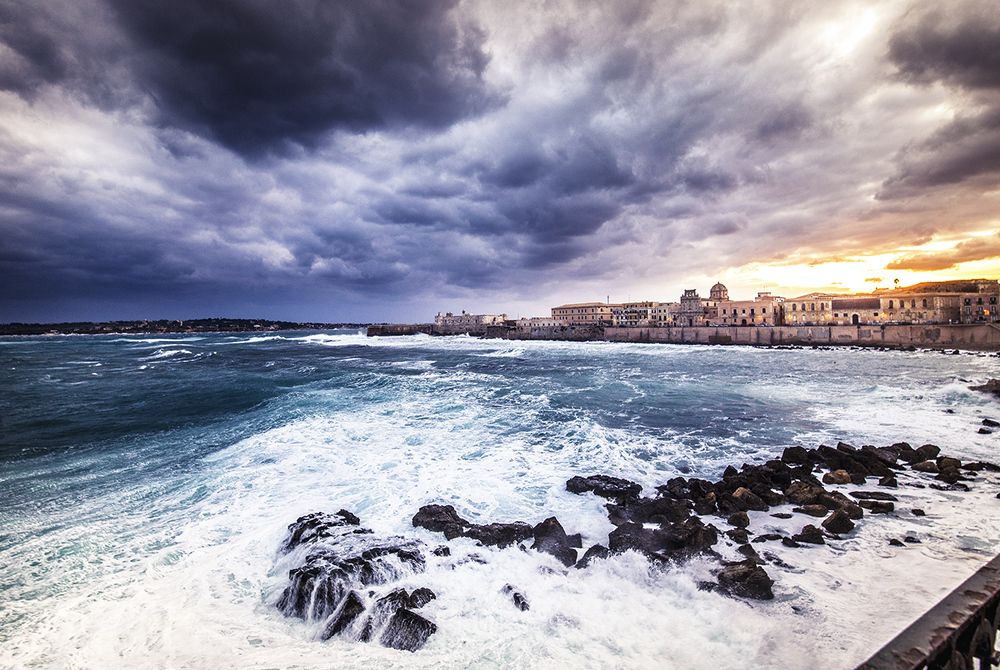 Storm over Siracusa