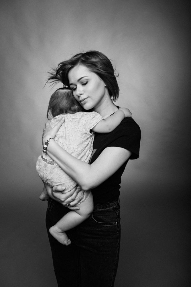 Мать и дитя