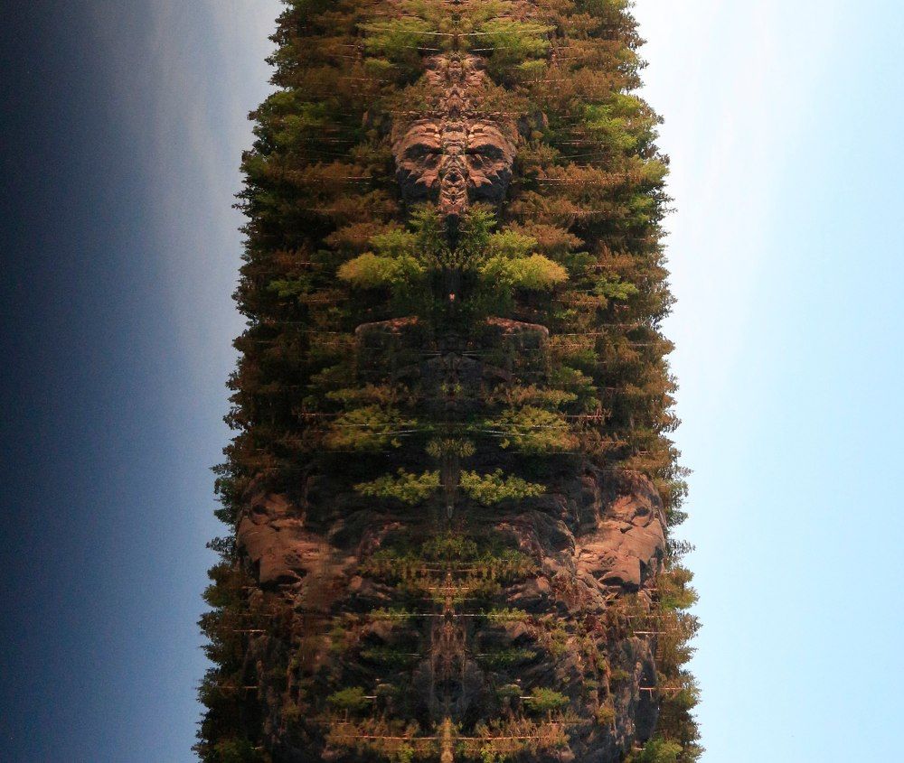 Скала Парнас и Ястребиное озеро.