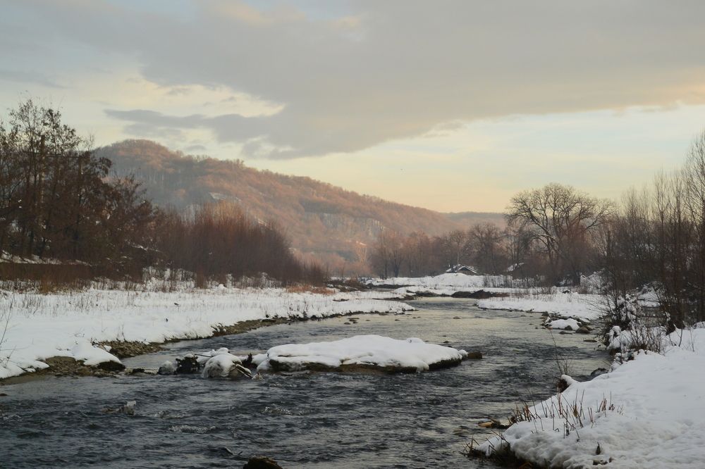 Frozen River