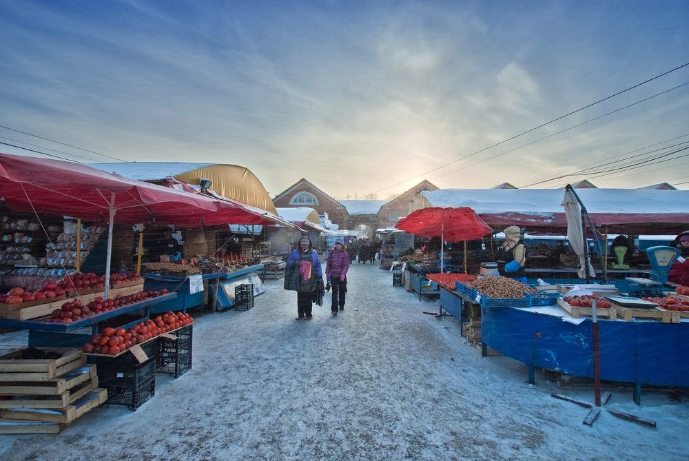 Утро на рынке