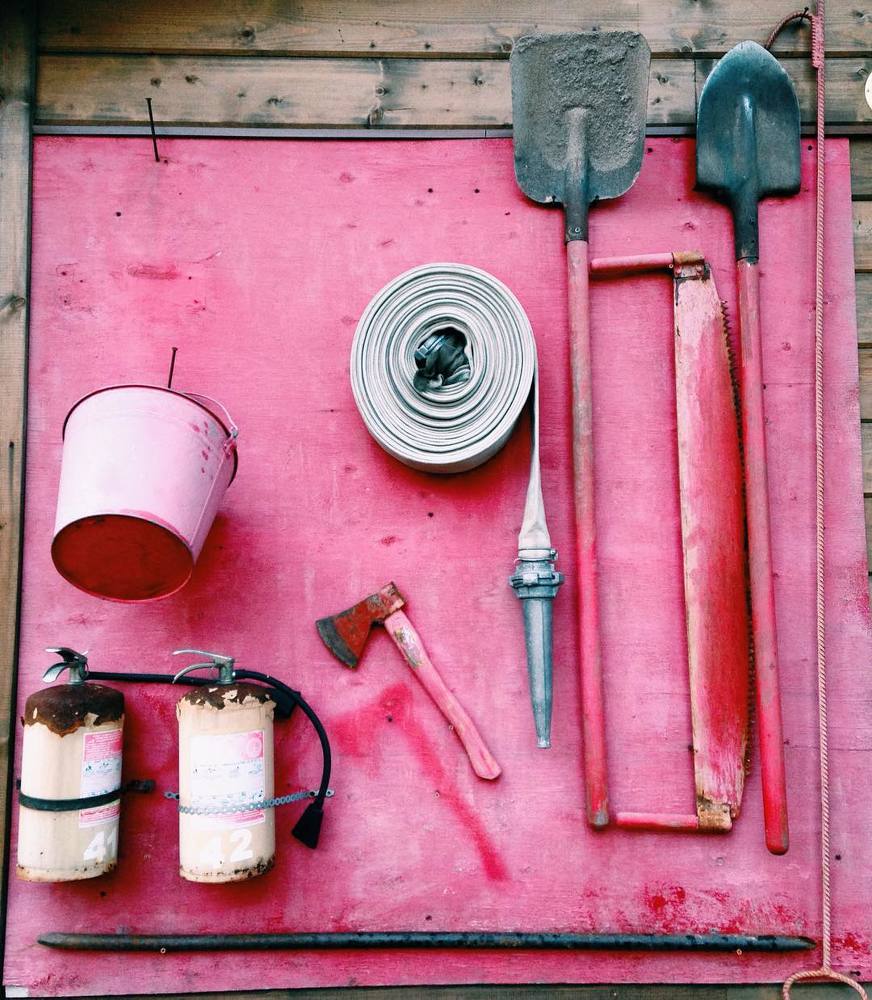 Розовый натюрморт