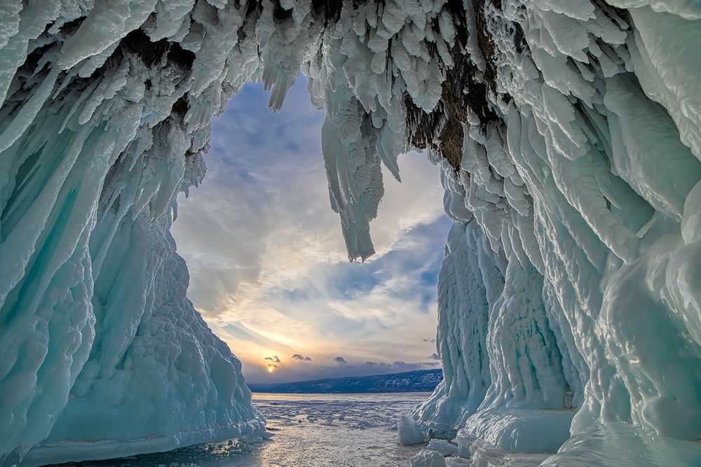 Ледяная пещера