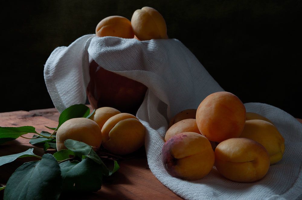 абрикоски поспели,,