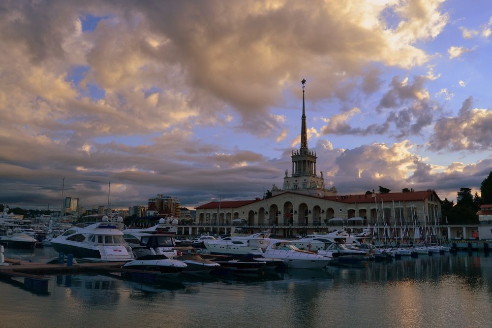 Сочинский морвокзал