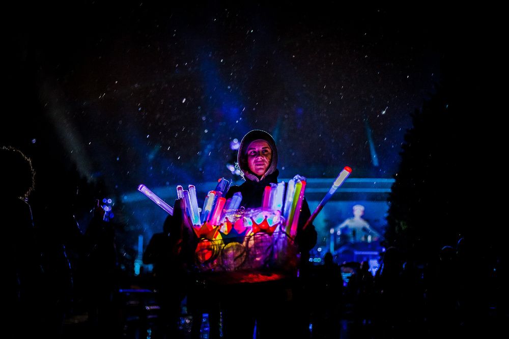 Продавец света