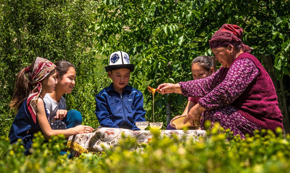 Наша добрая бабушка