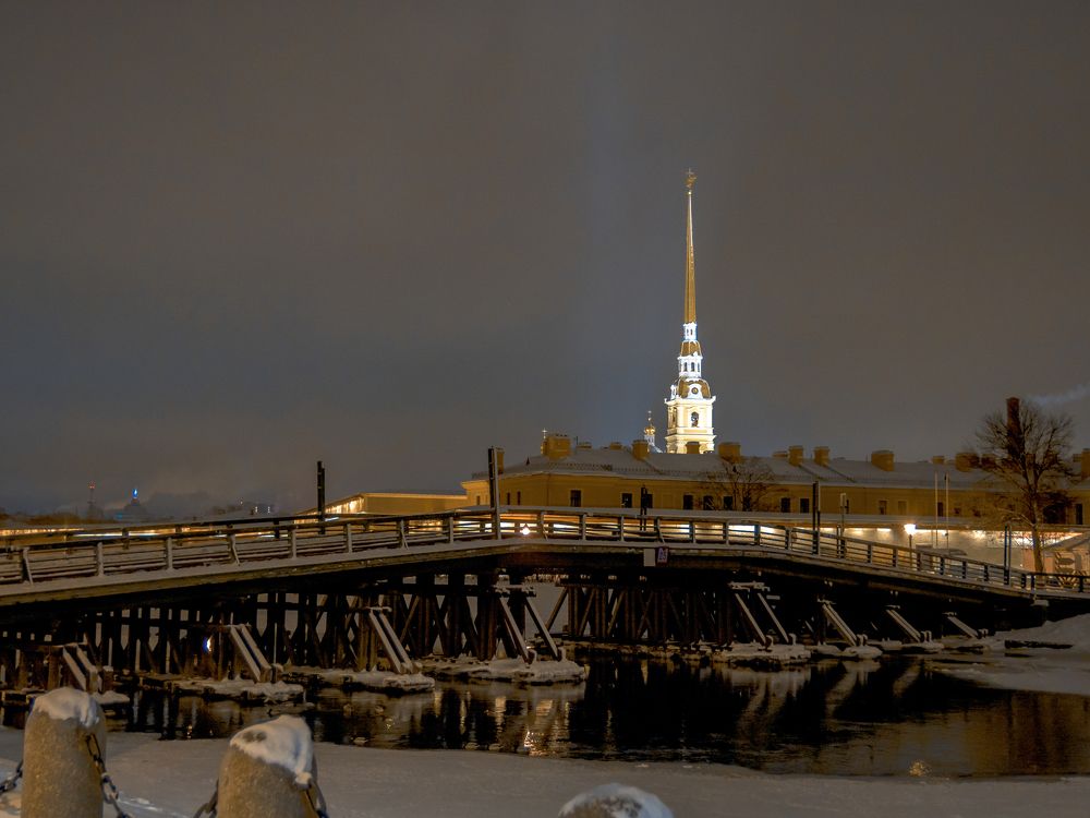 Петропавловская крепость.