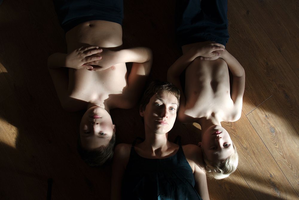 Автопортрет с детьми