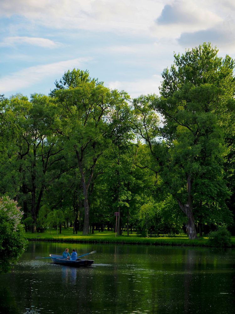 Двое в лодке