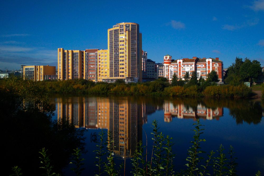 Дом за рекой