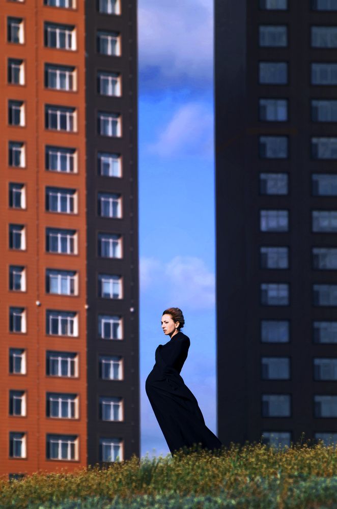 В ожидании.