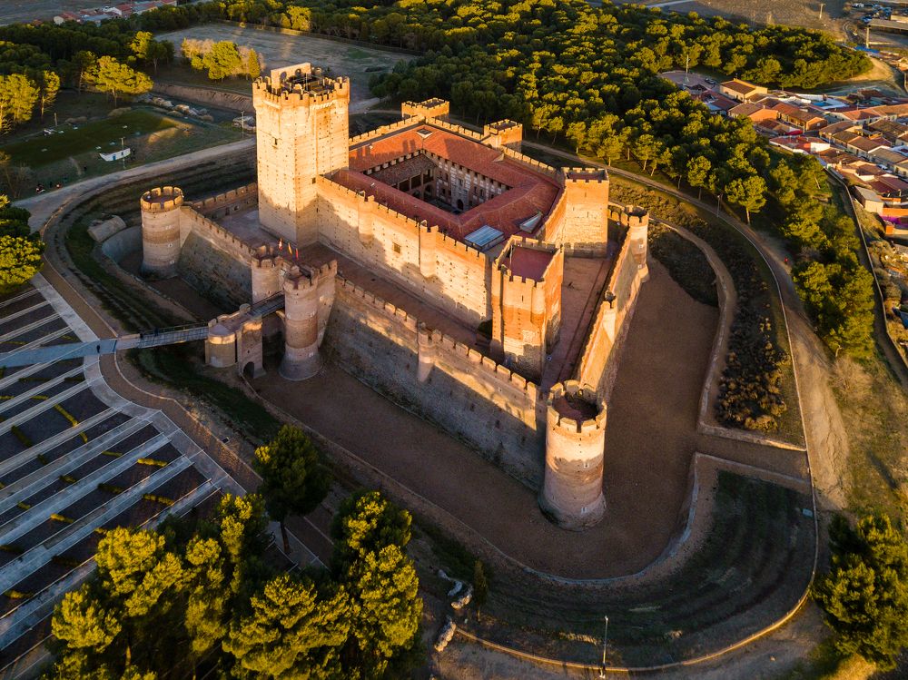 Замок Ла Мотта