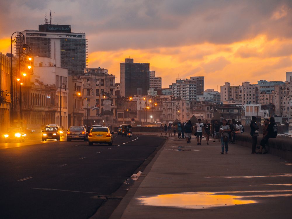 Оранжевый вечер