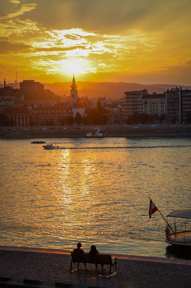 Закат на Дунае...