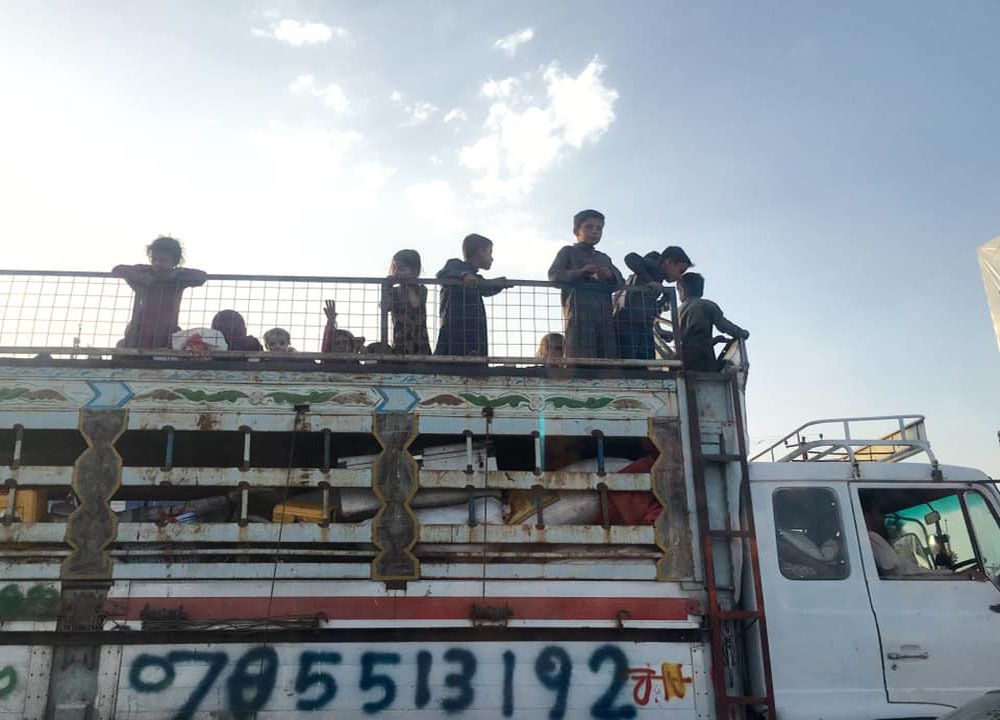 Immigrant children come back from Pakistan to Afghanistan