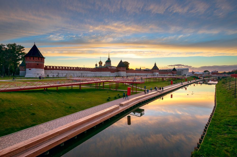 Лето на набережной