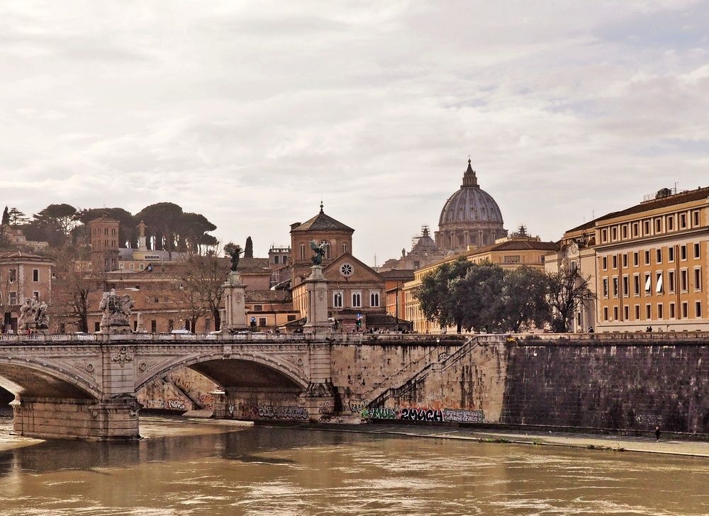 Вечный город