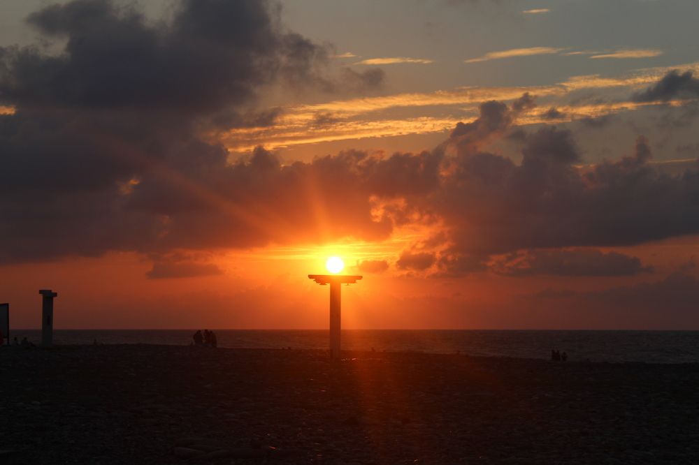 Закат на пляже