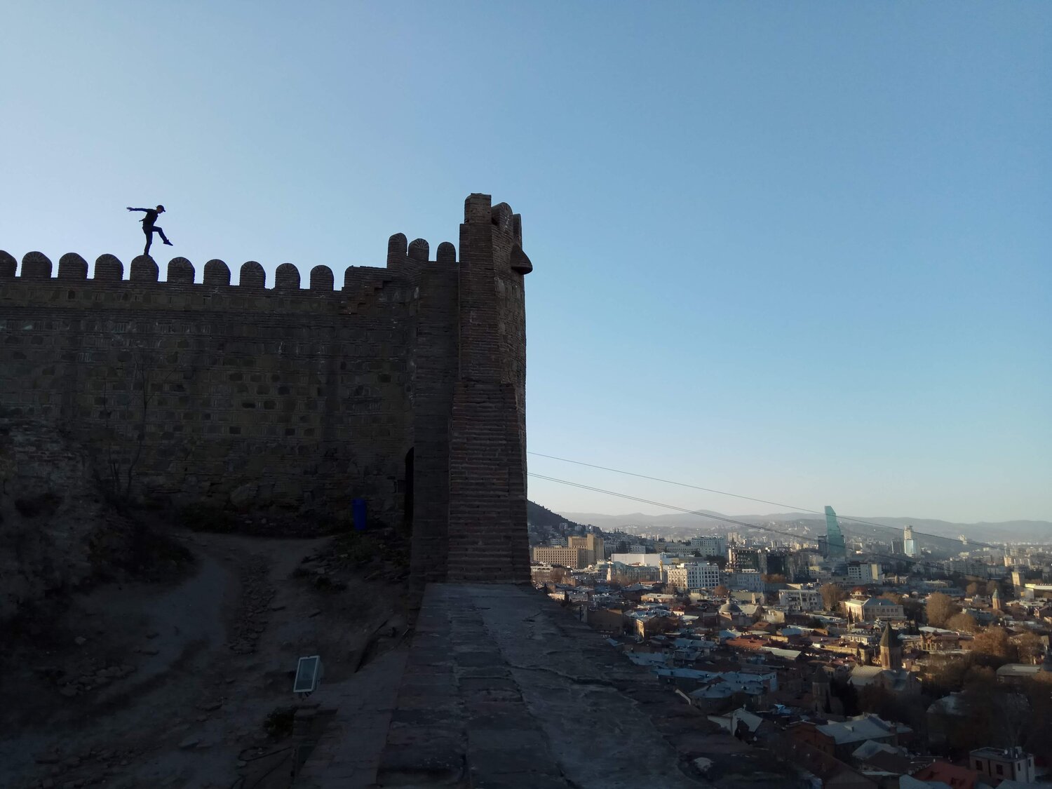 The man walking on the walls