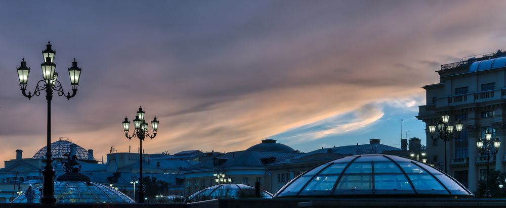 Манежная площадь