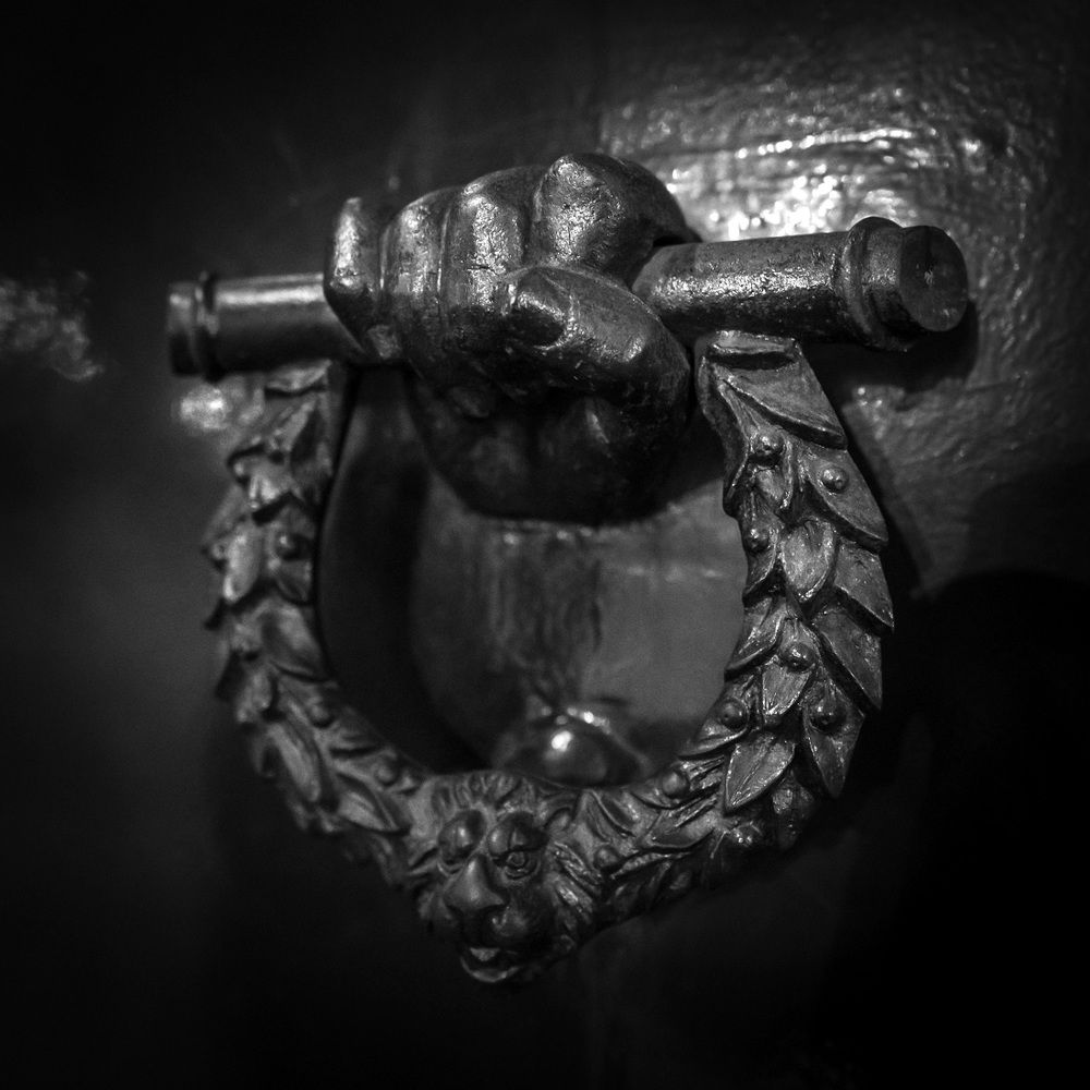 Рукопожатие в Генуе