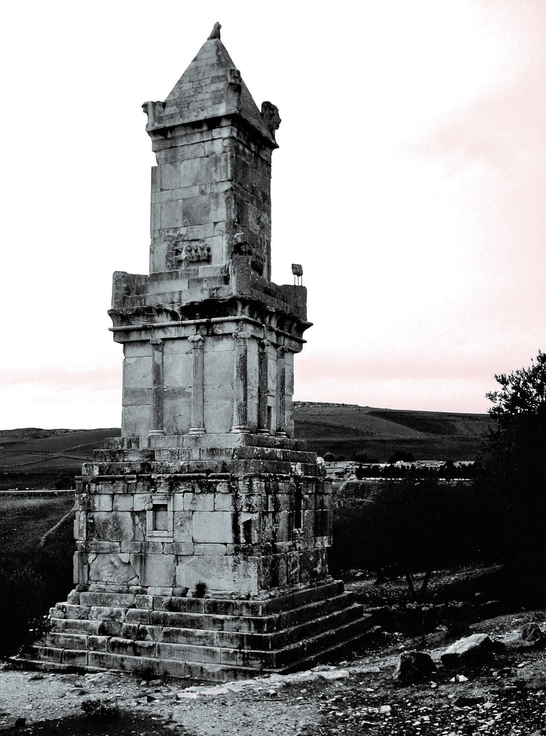 royal tomb