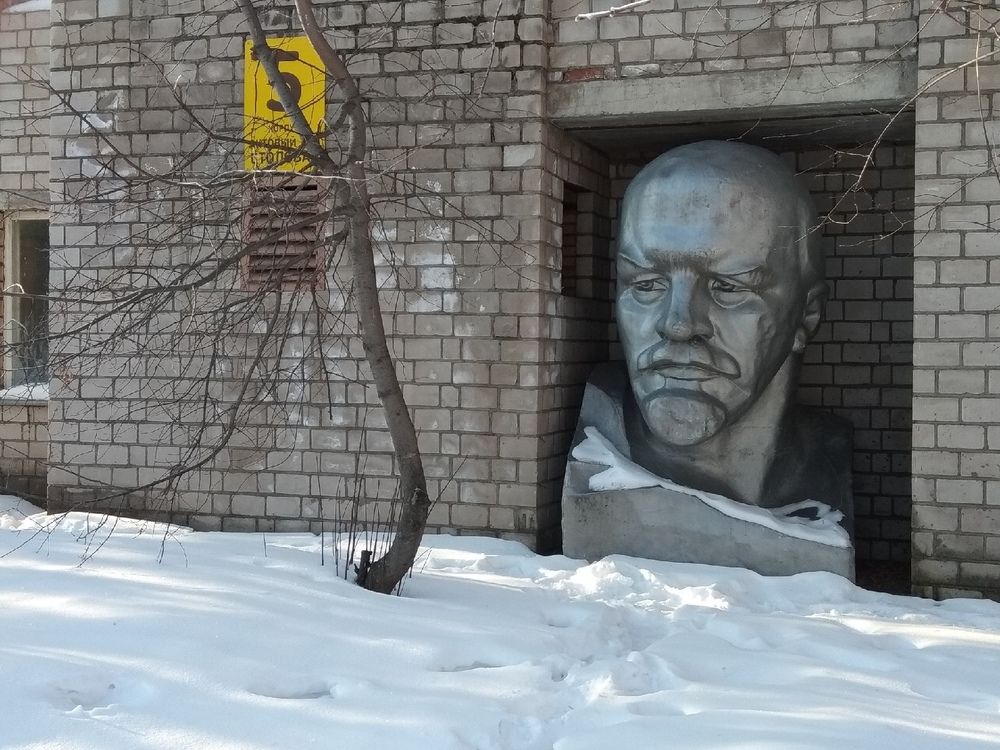 Пс, парень! Не хочешь немного коммунизма?