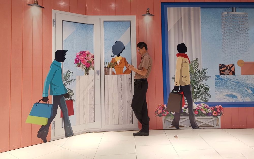 The man in the city! The man in the movie world !