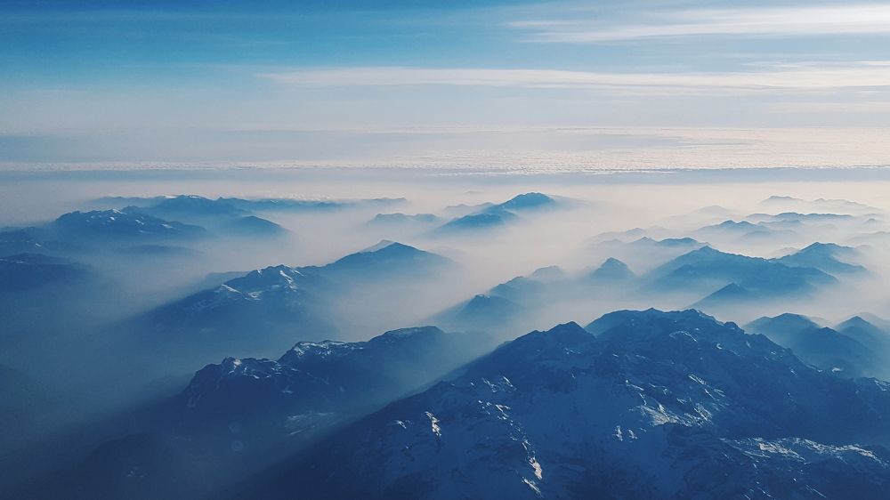 Прекрасный вид из окна самолёта!