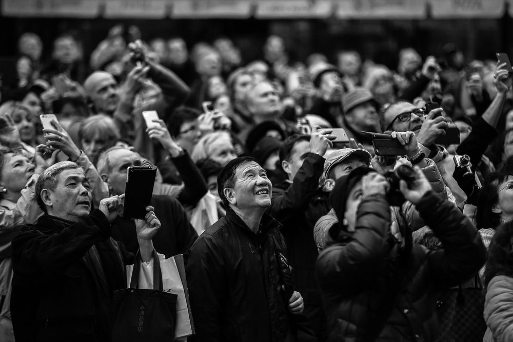 Своими глазами