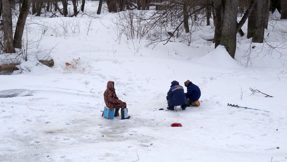 Зимняя рыбалка заканчивается.