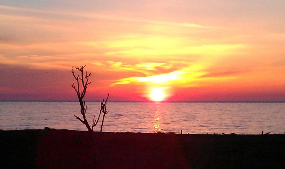 Закат над морем