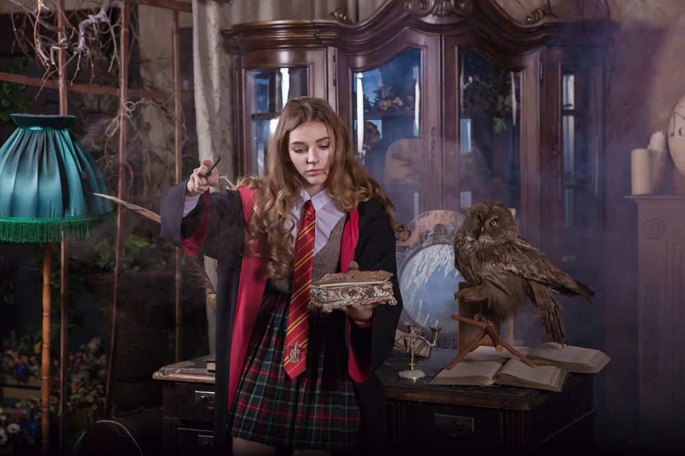 Гермиона колдует