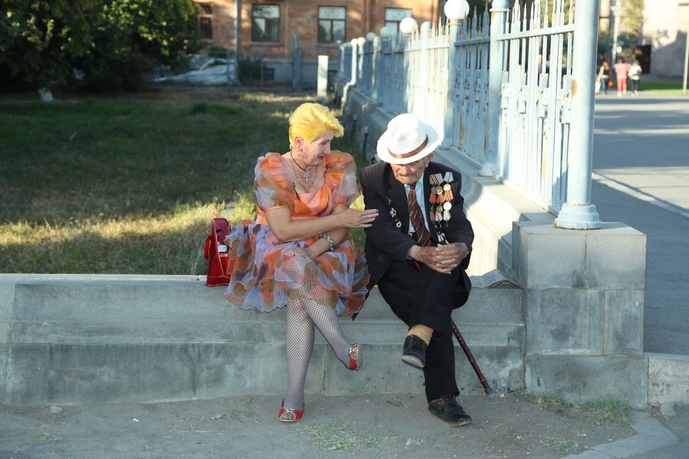 Жизнь продолжается