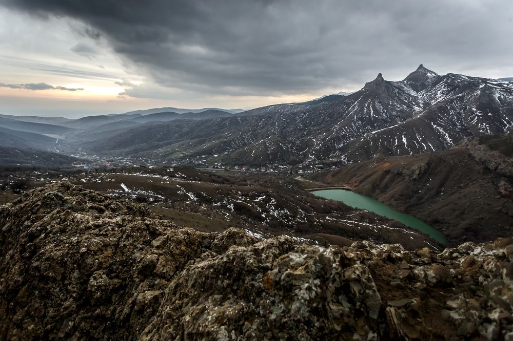 Закат в крымских горах