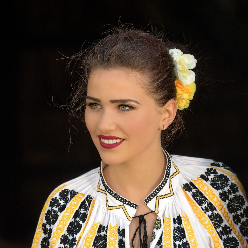 Ochi verzi romanesti