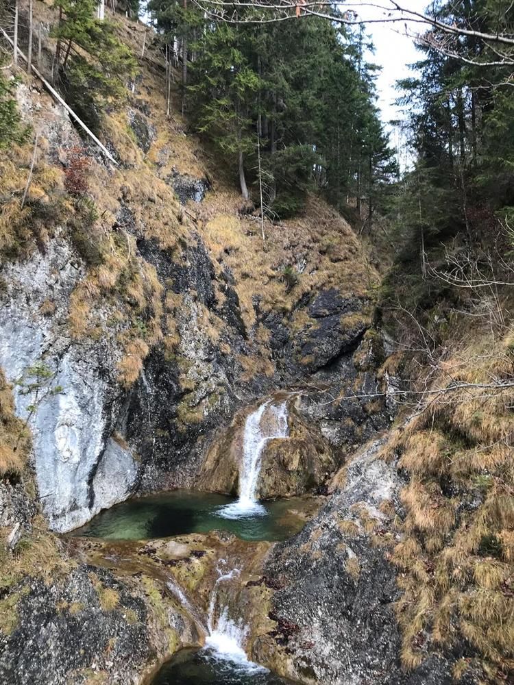 Горный водопад