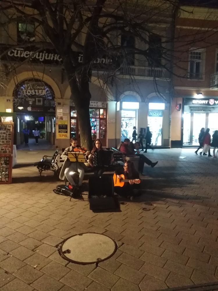 street musicians